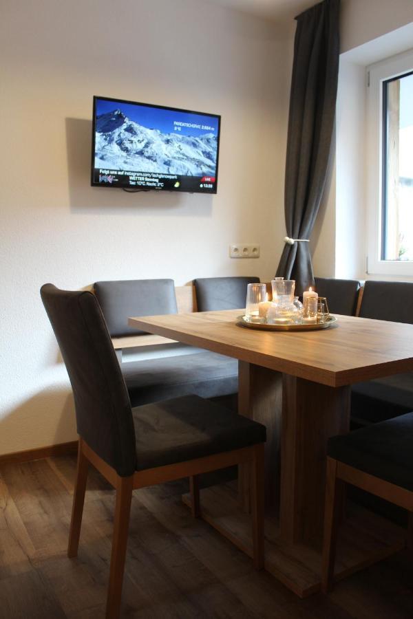 Chasa Patria Apartments Ишгъл Екстериор снимка