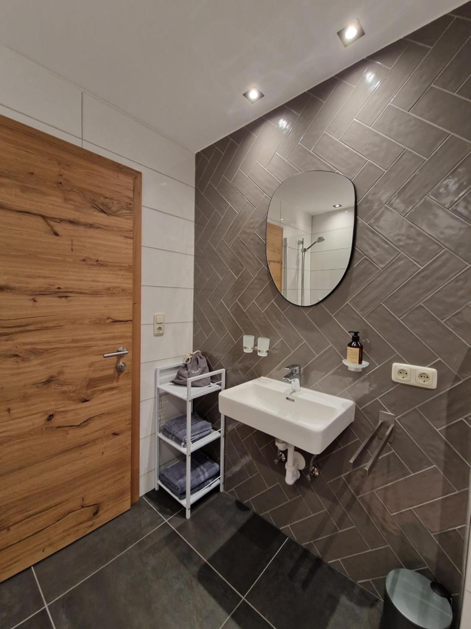 Chasa Patria Apartments Ишгъл Екстериор снимка